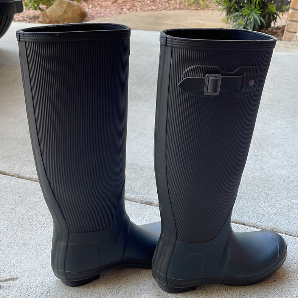 Hunter Boots - Picture 3 of 12